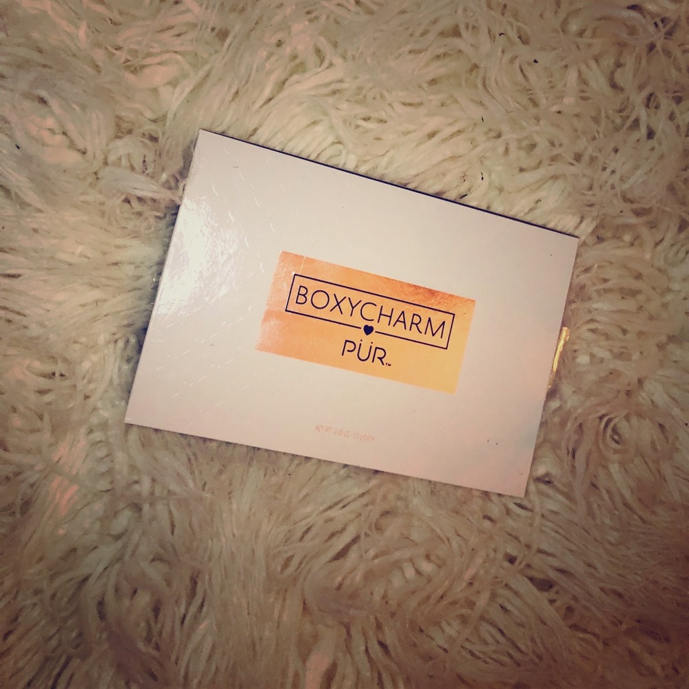 Boxycharm X Pur cosmetics eyeshadow palette